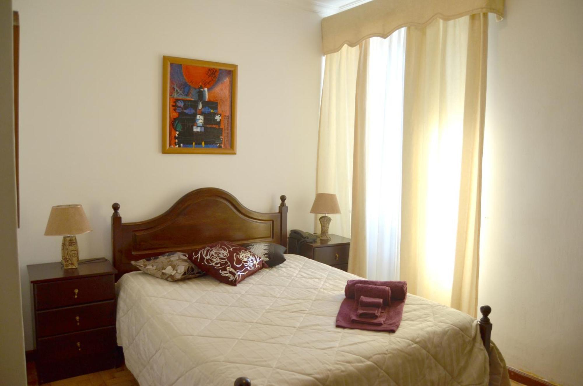 Hotel Residencia Filipe Guarda Habitación foto